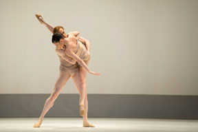 Making a Pointe